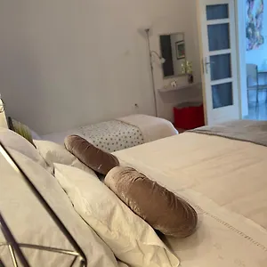 Sara Apartamento Trogir